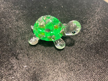 Cargar imagen en el visor de la galería, Small Green Turtle Glass Figurine