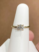 Charger l&#39;image dans la galerie, Diamond Engagement Ring 14 K Gold 0.80 Carats