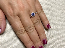 Charger l&#39;image dans la galerie, Blue Swarovski Zirconia Silver Ring