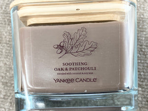 Soothing Oak & Patchouli Yankee Candle