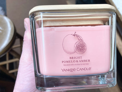 Bright Pomelo & Amber Yankee Candle