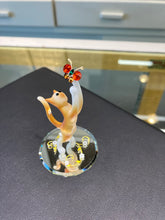 Load image into Gallery viewer, Cat And Butterfly Glass Figurine