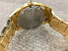 Laden Sie das Bild in den Galerie-Viewer, Seiko Men&#39;s Gold Tone Stainless Steel Watch