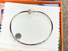 Load image into Gallery viewer, Cape Cod Silver Bracelet With Swirl Bead