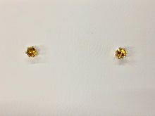 Charger l&#39;image dans la galerie, Citrine Gold Small Stud Earrings