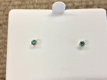 Charger l&#39;image dans la galerie, Blue Topaz 14 K Gold Small Stud Earrings