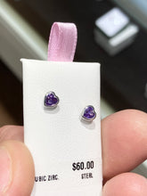 Cargar imagen en el visor de la galería, Silver Baby Heart Purple Cubic Zirconia Earrings
