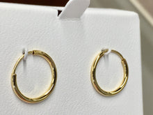 Charger l&#39;image dans la galerie, Gold Small Hoop Earrings