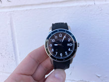 Load image into Gallery viewer, DeGrandpre Jewelers Divers Watch