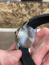 Load image into Gallery viewer, DeGrandpre Jewelers Divers Watch
