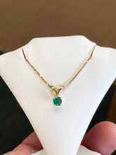 Charger l&#39;image dans la galerie, Emerald Gold Pendant And Chain