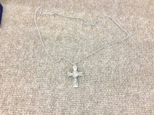 Laden Sie das Bild in den Galerie-Viewer, Mosaic Silver Cross With Chain Religious