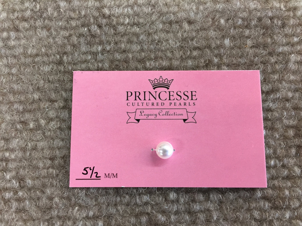 Princesse Add A Pearl One 5 1/2  Millimeter Card