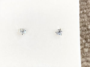 Diamond Stud Earrings 0.75 Carats
