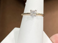 Load image into Gallery viewer, Princess Cut Diamond Engagement Ring