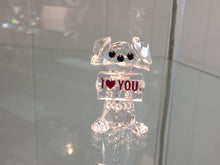 Laden Sie das Bild in den Galerie-Viewer, Puppy Gram Crystal Figurine