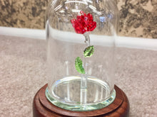 Laden Sie das Bild in den Galerie-Viewer, Enchanted Rose Crystal Figurine