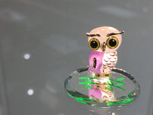 Load image into Gallery viewer, Owl Glass Figurine