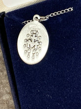 Load image into Gallery viewer, Silver Miraculous Medal And Chain