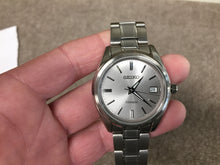 Load image into Gallery viewer, Seiko Titanium Watch