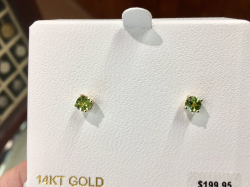 Peridot 14 K Yellow Gold Stud Earrings