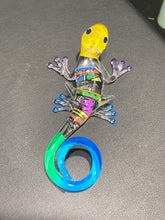 Cargar imagen en el visor de la galería, South West United States Gecko Glass Figurine