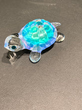 Cargar imagen en el visor de la galería, Blue Turtle Glass Figurine