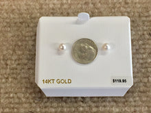 Cargar imagen en el visor de la galería, Cultured Pearl Gold Earring 5.25 Millimeters