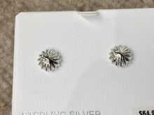 Load image into Gallery viewer, Silver Scallop Button Earrings