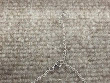 Load image into Gallery viewer, Silver Hugs And Kiss Diamond Necklace