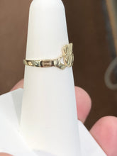 Load image into Gallery viewer, Gold Claddagh Ring