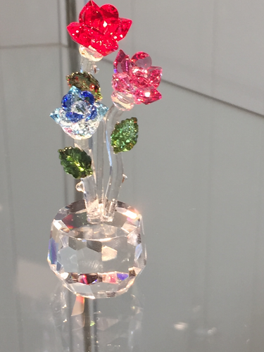 Triple Roses Crystal Figurine