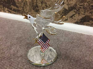 U.S.A Bald Eagle Glass Figurine