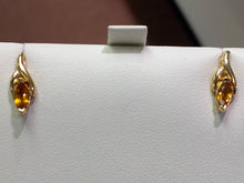 Cargar imagen en el visor de la galería, Gold Citrine Earrings
