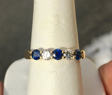 Cargar imagen en el visor de la galería, Sapphire And Diamond 18 K Yellow Gold Ring