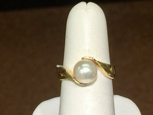 Pearl 14 K Yellow Gold Ring