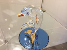 Cargar imagen en el visor de la galería, Dolphin With Baby Glass Swarovski Crystal Eyes And 22 K Gold Accents