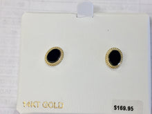 Load image into Gallery viewer, Oval Cabachon Onyx 14 K Yellow Gold Stud Earrings