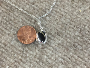 Silver Locket Oval With 18 Inch Rope Chain Engravable