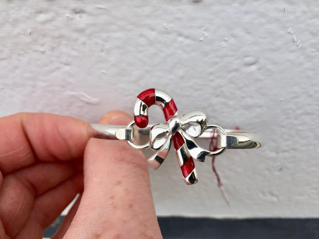 Candy Cane Silver Bracelet With Removable Center Piece 7