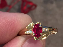 Load image into Gallery viewer, Ruby And Diamond 14 K Gold Ring