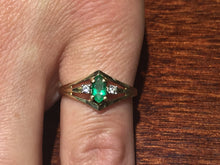 Charger l&#39;image dans la galerie, 14 K Yellow Gold Marquise Shaped Emerald And Diamond Ring