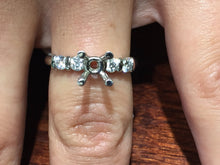 Cargar imagen en el visor de la galería, Platinum Diamond Semi Mount Engagement Ring Bar Set Diamonds